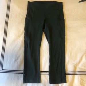 Lululemon speed up crop